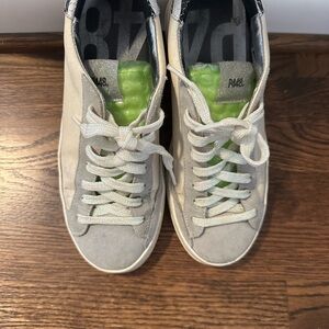 P448 John Sneakers with Green Pop it Tongue